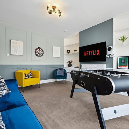 Long Term And Summer Special Offer! 5-Bedroom Spacious, Stunning Design, Sociable Areas & Cosy House Near South Downs Park, Sleeps 11 With Games Room, Private Parking And Garden- By Blue Puffin Stays Waterlooville Bagian luar foto