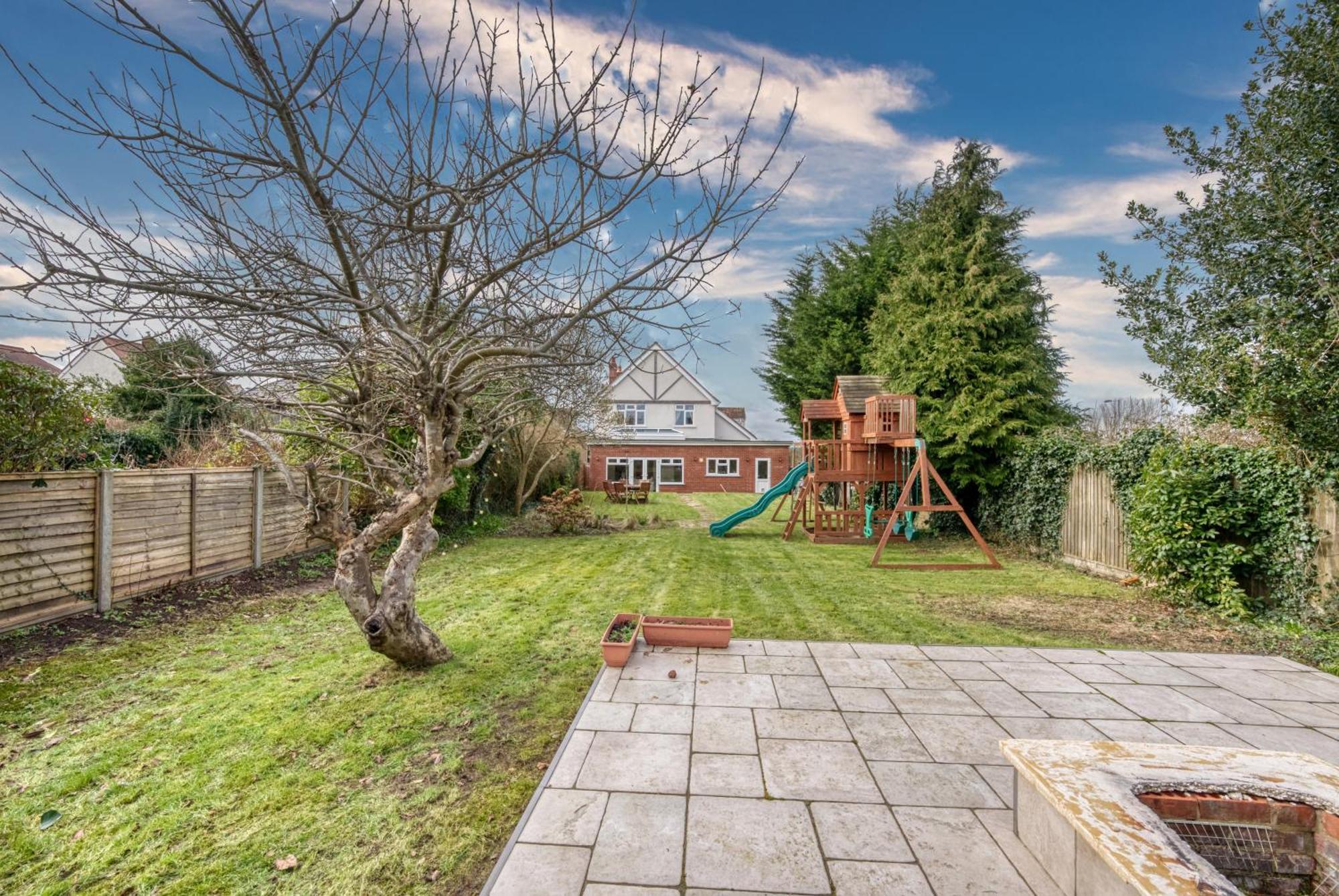 Long Term And Summer Special Offer! 5-Bedroom Spacious, Stunning Design, Sociable Areas & Cosy House Near South Downs Park, Sleeps 11 With Games Room, Private Parking And Garden- By Blue Puffin Stays Waterlooville Bagian luar foto