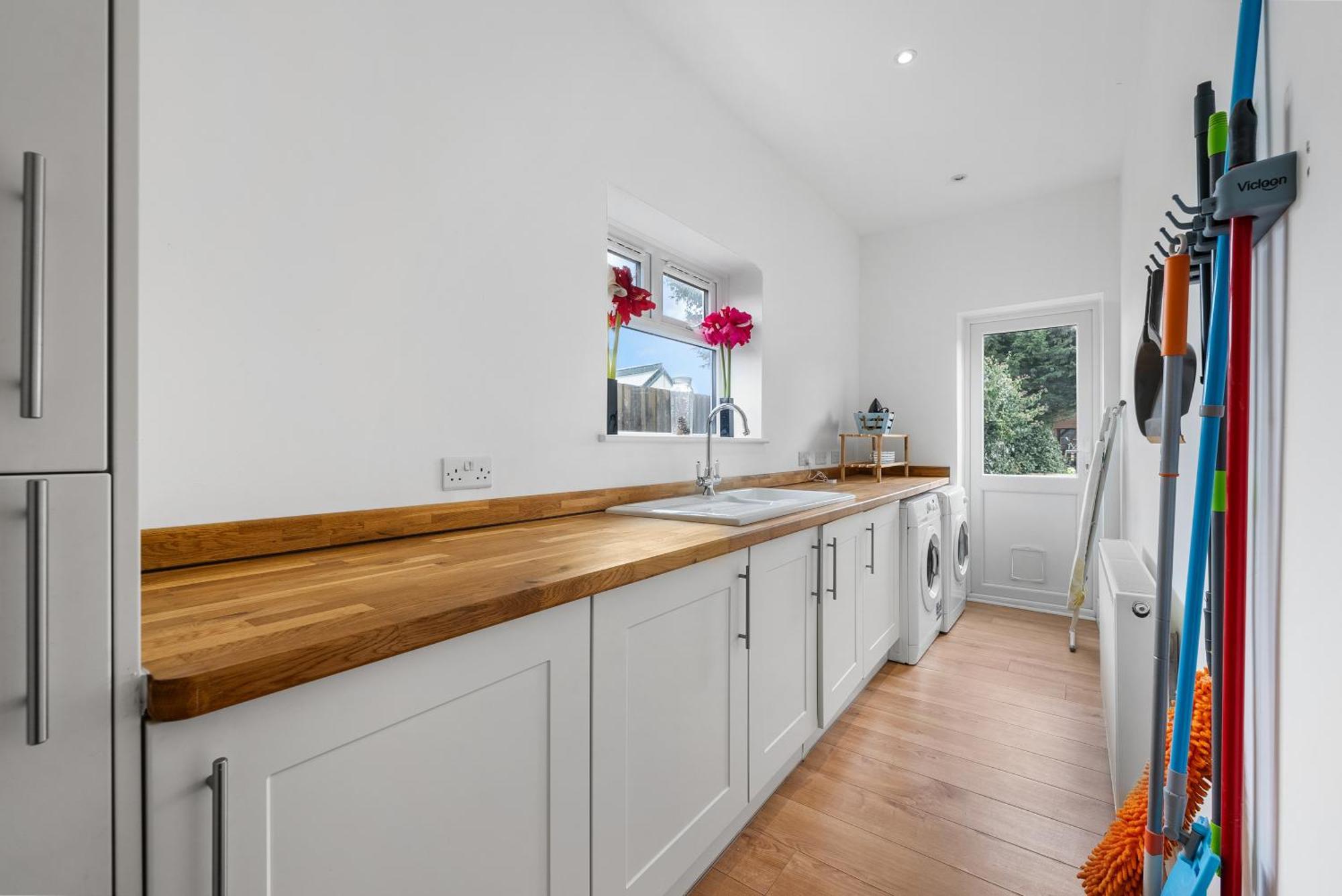 Long Term And Summer Special Offer! 5-Bedroom Spacious, Stunning Design, Sociable Areas & Cosy House Near South Downs Park, Sleeps 11 With Games Room, Private Parking And Garden- By Blue Puffin Stays Waterlooville Bagian luar foto