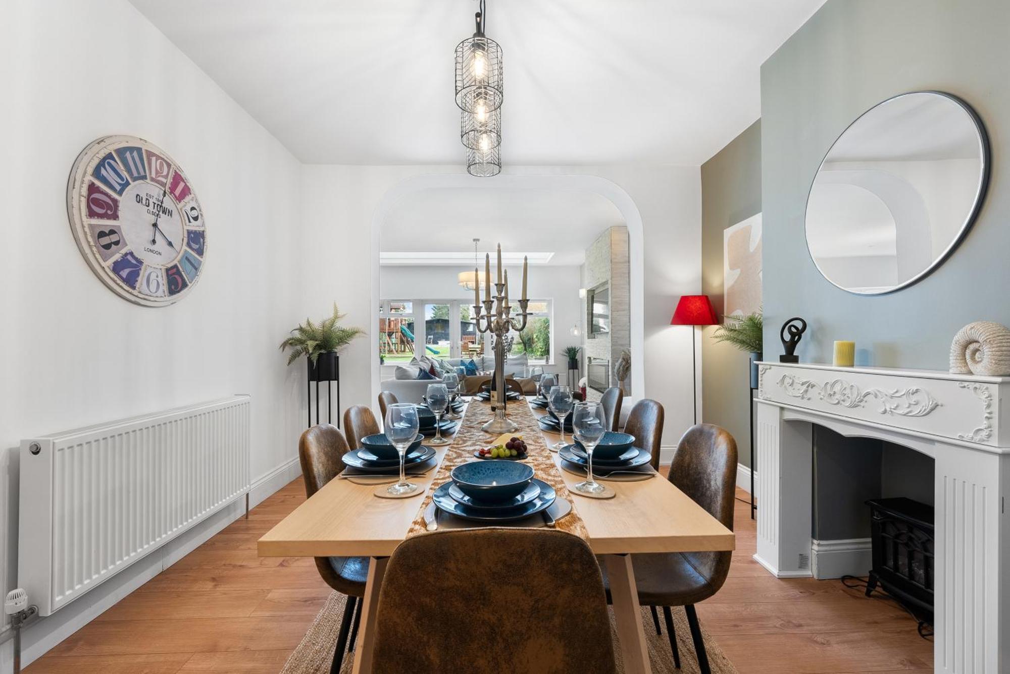 Long Term And Summer Special Offer! 5-Bedroom Spacious, Stunning Design, Sociable Areas & Cosy House Near South Downs Park, Sleeps 11 With Games Room, Private Parking And Garden- By Blue Puffin Stays Waterlooville Bagian luar foto
